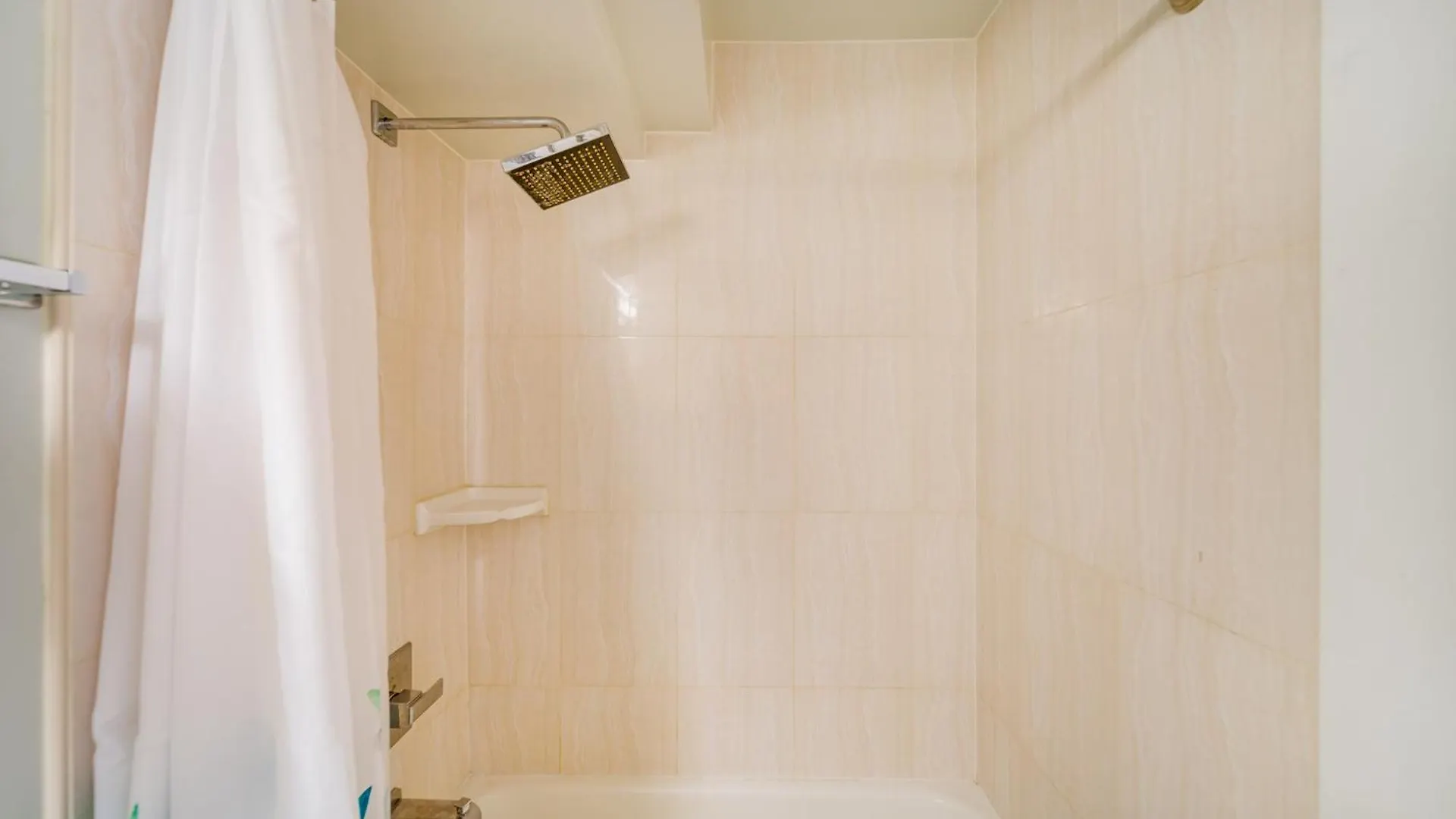 Apartment Island Colony Suites Honolulu United States