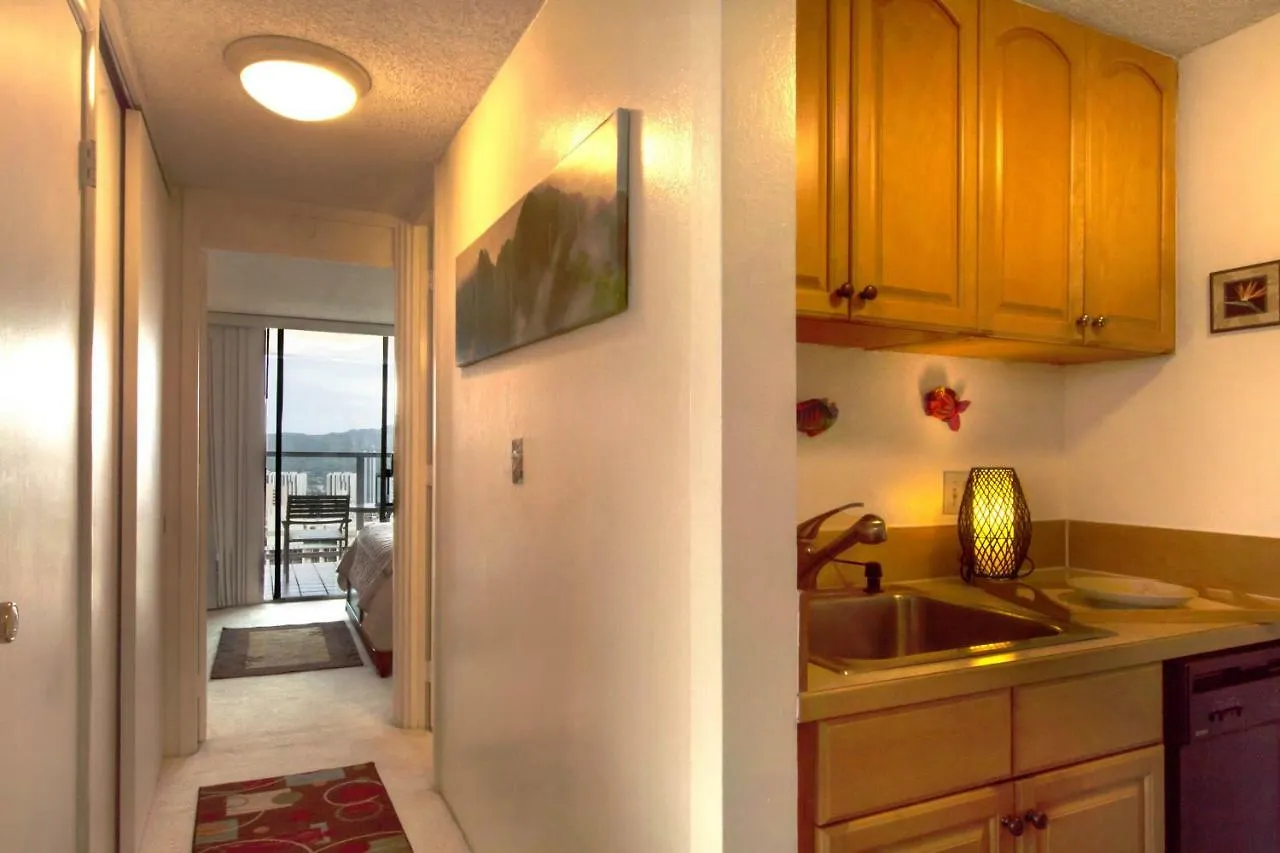 Island Colony Suites Honolulu
